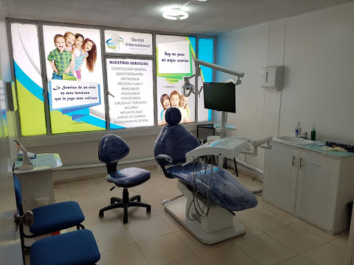 Dental implantology courses Quito
