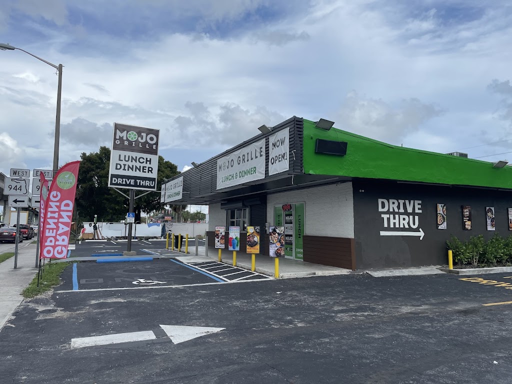 Mojo Grille 33142