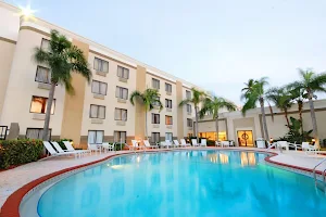 Holiday Inn Fort Myers - Downtown Area, an IHG Hotel image
