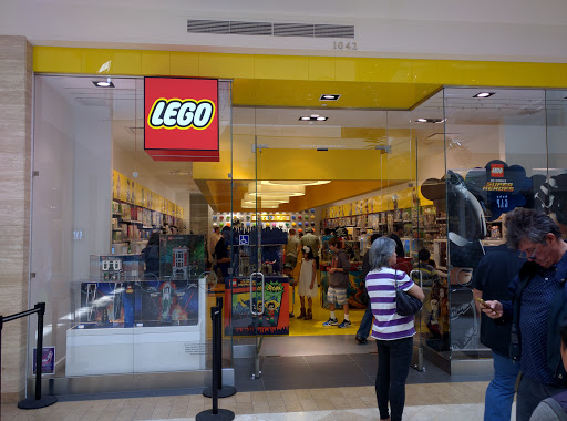 The LEGO® Store South Coast Plaza
