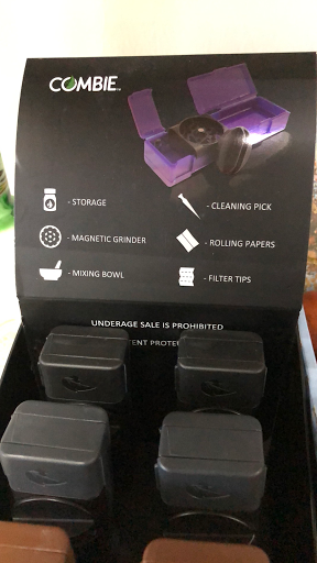 Tobacco Shop «Smoking Aces Smoke Shop», reviews and photos, 1650 Art Museum Dr #21, Jacksonville, FL 32207, USA