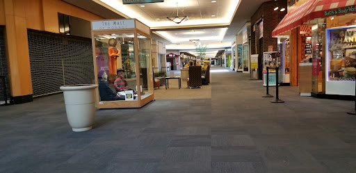 Movie Theater «Phoenix Theatres Mall of Monroe», reviews and photos, 2121 N Monroe St, Monroe, MI 48162, USA