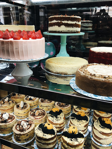 Omaks Confectionaries, Plot A27 Mokola housing estate, 200221, Ibadan, Nigeria, Dessert Shop, state Oyo