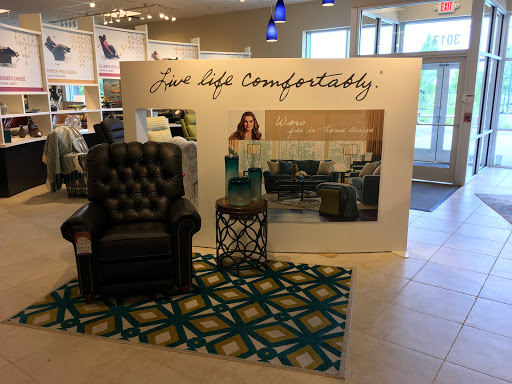 Furniture Store «La-Z-Boy Furniture Galleries», reviews and photos, 3017 Medical Center Pkwy, Murfreesboro, TN 37129, USA