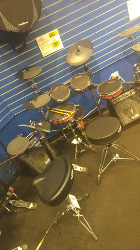 Shopping Mall «Centre at Riverchase Shopping Ctr», reviews and photos, 1694 Montgomery Hwy, Hoover, AL 35216, USA