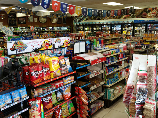 Liquor Store «Liquor Mart», reviews and photos, 2044 E Colorado Blvd #1, Pasadena, CA 91107, USA