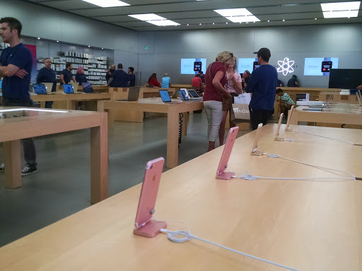 Computer Store «Apple Mission Viejo», reviews and photos, 936C Shops At Mission Viejo, Mission Viejo, CA 92691, USA