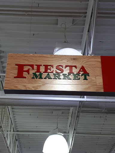 Mexican Grocery Store «Fiesta Market», reviews and photos, 939 E Irving Park Rd, Streamwood, IL 60107, USA