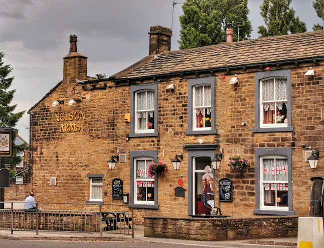 Comments and reviews of Nelson Arms