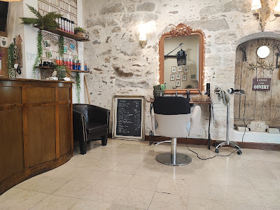 Comptoir Du Cheveu à Dourdan
