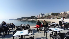 Zen beach bar