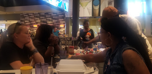 Restaurant «Main Event Entertainment», reviews and photos, 10315 W McDowell Rd, Avondale, AZ 85392, USA