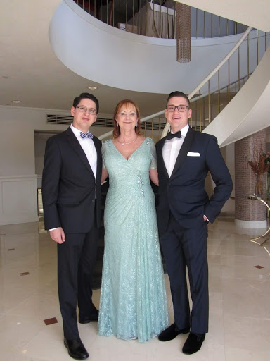 Bridal Shop «Cocoa Couture», reviews and photos, 575 E Chocolate Ave, Hershey, PA 17033, USA