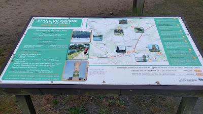 aire de camping car à Glomel