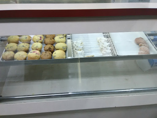 Donut Shop «County Donuts», reviews and photos, 1218 S Roselle Rd, Schaumburg, IL 60193, USA