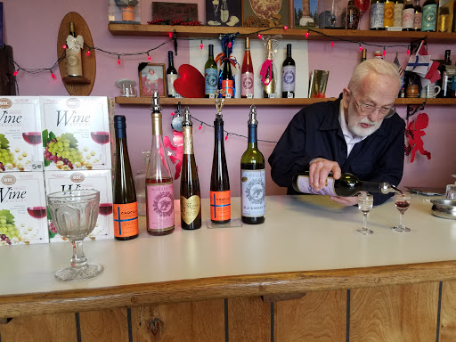 Wine Store «Shallon Winery», reviews and photos, 1598 Duane St, Astoria, OR 97103, USA