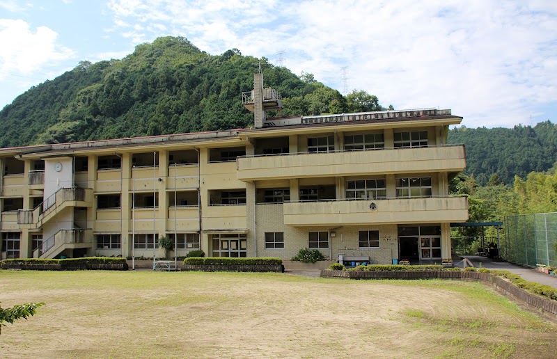 九度山町立河根中学校