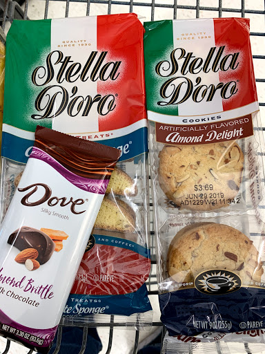 Grocery Store «Stop & Shop», reviews and photos, 250 Bellevue Ave, Newport, RI 02840, USA