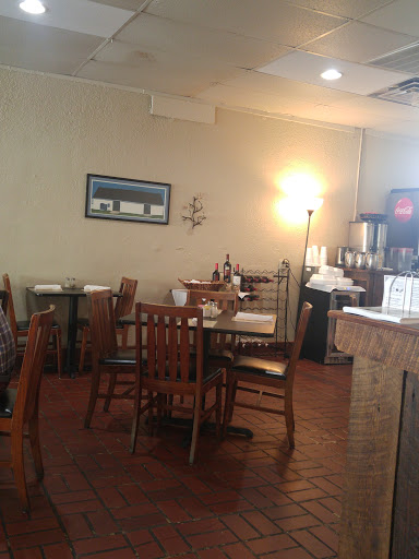 Restaurant «Cumberland Cafe and Market», reviews and photos, 1368 Market St, Dayton, TN 37321, USA