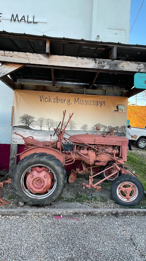 Antique Store «Levee Street Market Place», reviews and photos, 1001 Levee St, Vicksburg, MS 39183, USA