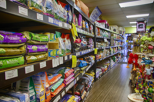 Pet Supply Store «Our Pet World», reviews and photos, 380 Semoran Commerce Pl, Apopka, FL 32703, USA