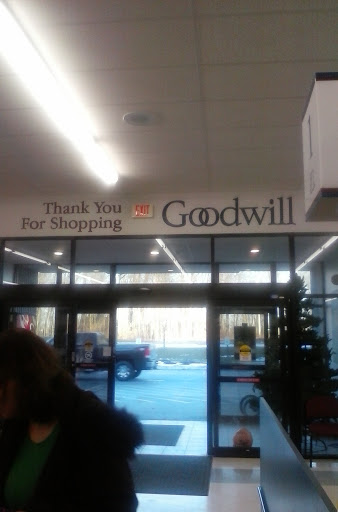 Thrift Store «Manitowoc Goodwill Retail Store & Training Center», reviews and photos