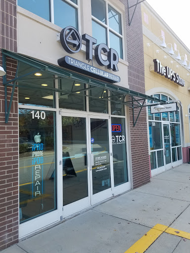 Electronics Repair Shop «TCR : Triangle Cellular Repair», reviews and photos, 9660 Falls of Neuse Rd #140, Raleigh, NC 27615, USA