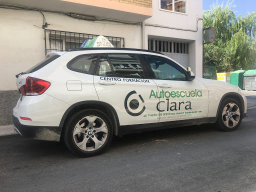 Autoescuela Clara en Baza provincia Granada