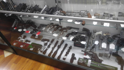 Pawn Shop «Tampa Bay Pawn», reviews and photos, 3675 FL-580, Oldsmar, FL 34677, USA