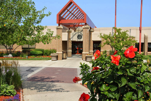 Recreation Center «Oak Brook Park District Recreation Center», reviews and photos, 1450 Forest Gate Rd, Oak Brook, IL 60523, USA