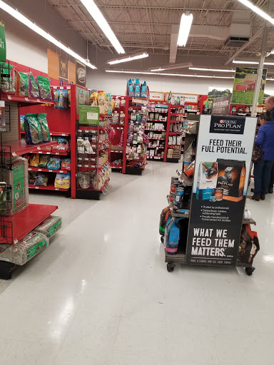Pet Supply Store «Petco Animal Supplies», reviews and photos, 4751 W 29th St, Greeley, CO 80634, USA