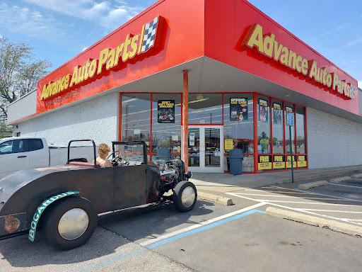 Auto Parts Store «Advance Auto Parts», reviews and photos, 48 N Gardner St, Scottsburg, IN 47170, USA