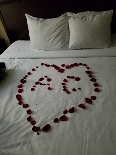 Florist «Country Flowers & Gifts», reviews and photos, 1169 Nimmo Pkwy, Virginia Beach, VA 23456, USA