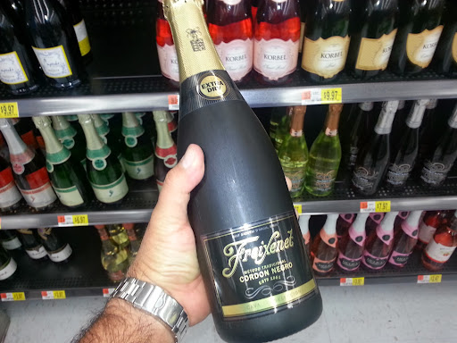 Shopping Mall «County Fair Fashion Mall», reviews and photos, 1264 E Gibson Rd E-500, Woodland, CA 95776, USA