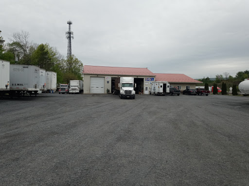 Truck Repair Shop «ROUTE 61 AUTO, TRUCK & EQUIPMENT», reviews and photos, 251 Maple Dr, Hamburg, PA 19526, USA