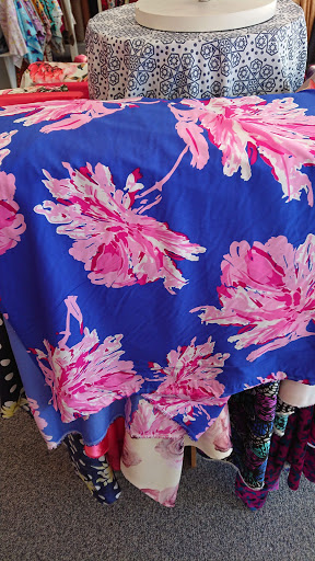 Fabric Store «Sewfisticated Discount Fabrics», reviews and photos, 303 Worcester Rd, Framingham, MA 01701, USA