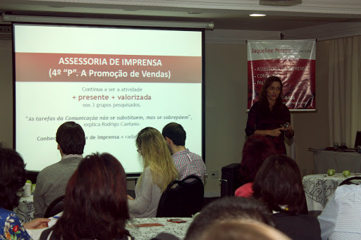 Jaqueline Pereira Assessoria de Imprensa Curitiba, SP