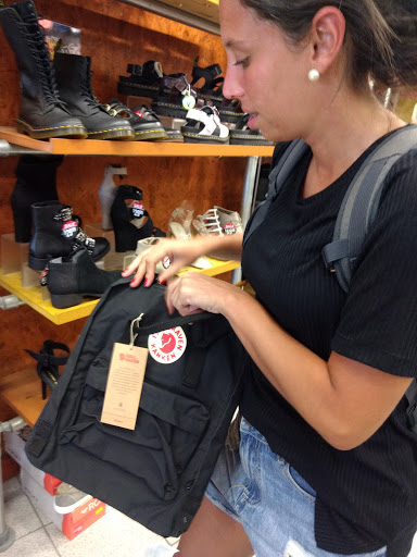 Shoe Store «Journeys», reviews and photos, 603 Lincoln Rd #150, Miami Beach, FL 33139, USA