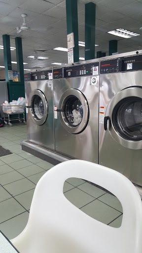 Laundry «Candy Clean Laundry», reviews and photos, 7100 Pines Blvd Suite 27, Pembroke Pines, FL 33024, USA