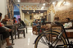 Kopi Perjamuan Asmo image