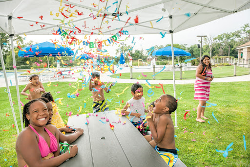 Water Park «Green Lake Family Aquatic Center», reviews and photos, 1100 River Oaks Dr, Calumet City, IL 60409, USA