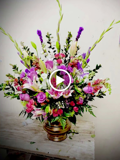 Florist «Flowers Of Marietta», reviews and photos, 1100 Johnson Ferry Rd #250B, Marietta, GA 30068, USA