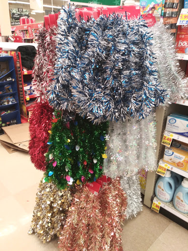 Grocery Store «Kroger», reviews and photos, 21555 21 Mile Rd, Macomb, MI 48044, USA