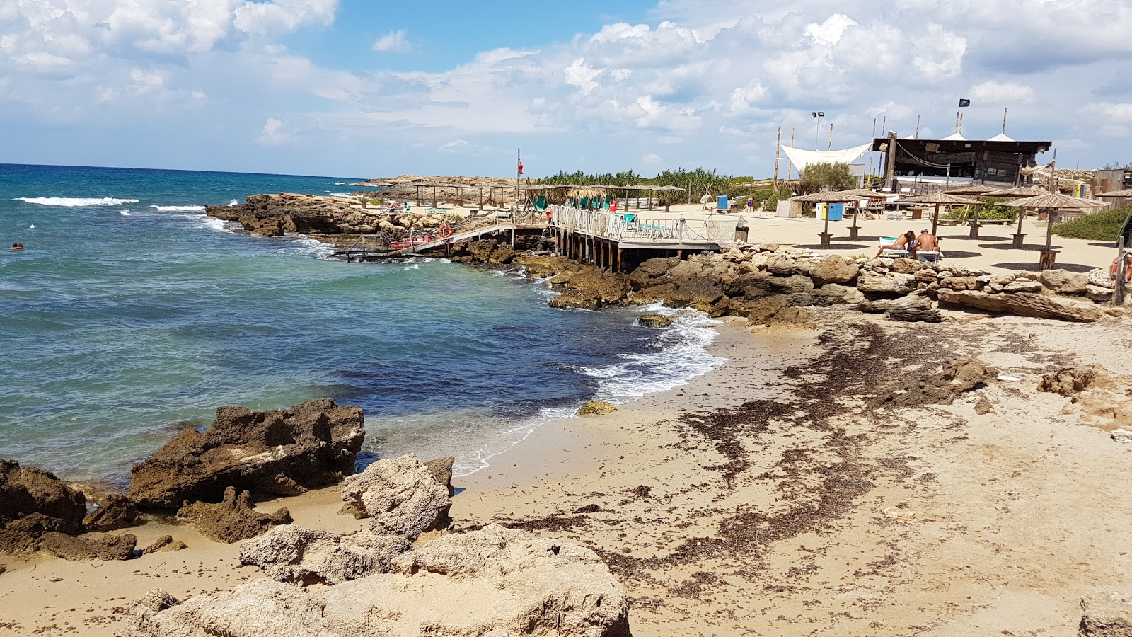 Photo de Spiaggia Cotriero avec un rivage droit
