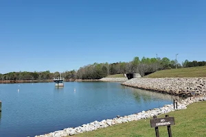 J. Verne Smith Park (Lake Robinson) image