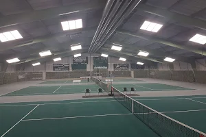 Tennis and squash center Murten image
