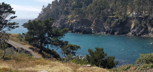 General Store «Ocean Cove General Store», reviews and photos, 23125 CA-1, Jenner, CA 95450, USA