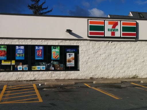 7-Eleven, 582 Broadway, Somerville, MA 02145, USA, 