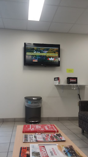 Toyota Dealer «Performance Toyota», reviews and photos, 4681 Penn Ave, Sinking Spring, PA 19608, USA