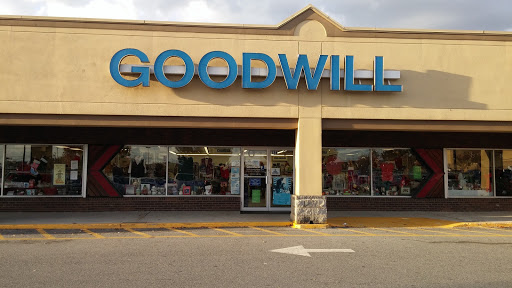 Goodwill, 136 Patrick Henry Way, Charles Town, WV 25414, USA, 